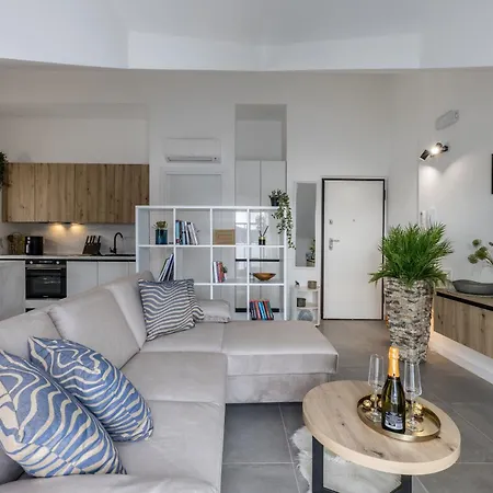 La Grande Bellezza 2 アパート *